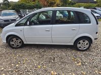 Gebraucht Opel Meriva Innovation 105 PS (77 kW) 2009 Casablancaweiss Van / Kleinbus