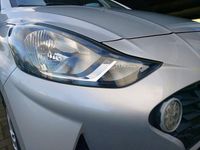 Gebraucht Hyundai i10 Select 67 PS (49 kW) 2020 Grau Kleinwagen