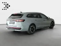 Gebraucht VW Passat R-line 150 PS (110 kW) 2024 Silber Kombi