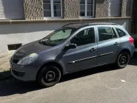 Gebraucht Renault Clio GrandTour Expression 68 PS (50 kW) 2009 Grau Kombi