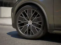 Neu Porsche Macan 264 kW (360 PS) 2026 Aventuringrünmetallic SUV