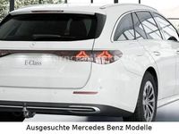 Gebraucht Mercedes E200 Avantgarde 204 PS (150 kW) 2024 Weiß Limousine
