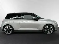 Gebraucht Mini Cooper SE 160 kW (218 PS) 2025 Melting silver iii Kleinwagen
