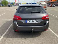 gebraucht Peugeot 308 SW BlueHDi 130 Stop & Start Active