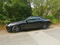 Gebraucht Mercedes E220 170 PS (125 kW) 2011 Schwarz Cabrio