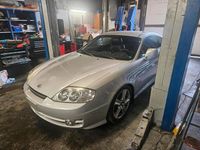 Gebraucht Hyundai Tuscani 167 PS (122 kW) 2003 Silber Coupé