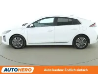 Gebraucht Hyundai Ioniq Style 141 PS (103 kW) 2022 Weiß Kleinwagen