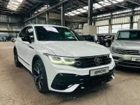 Gebraucht VW Tiguan R 320 PS (235 kW) 2022 Oryxweiß perlmutteffekt SUV