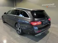 Gebraucht Mercedes E220 Avantgarde 200 PS (147 kW) 2023 Grau Limousine