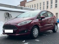 Gebraucht Ford Fiesta 101 PS (74 kW) 2013 Rot Limousine