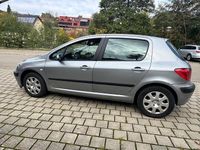 Gebraucht Peugeot 307 109 PS (80 kW) 2004 Silber Kleinwagen