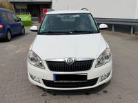 Gebraucht Skoda Fabia 86 PS (63 kW) 2010 Weiß Limousine