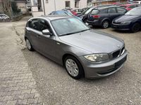 Gebraucht BMW 116 122 PS (89 kW) 2011 Grau Kleinwagen