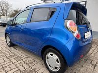 Gebraucht Chevrolet Spark LS 82 PS (60 kW) 2010 Blau Kleinwagen