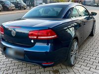 Gebraucht VW Eos 140 PS (102 kW) 2011 Blau Cabrio