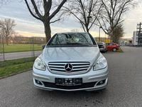 Gebraucht Mercedes B180 116 PS (85 kW) 2006 Silber Van / Kleinbus