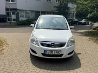 Gebraucht Opel Zafira Innovation 116 PS (85 kW) 2009 Weiß Van / Kleinbus