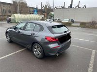 Gebraucht BMW 118 140 PS (102 kW) 2021 Grau Kleinwagen
