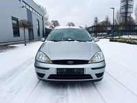 Gebraucht Ford Focus 101 PS (74 kW) 2002 Grau Kombi