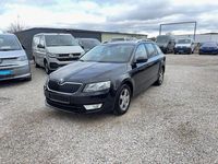 Gebraucht Skoda Octavia 105 PS (77 kW) 2014 Schwarzmagic perleffekt Kleinwagen
