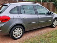 Gebraucht Renault Clio II 75 PS (55 kW) 2010 Kleinwagen