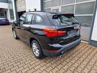 gebraucht BMW X1 sDrive 18 i Advantage Aut./Navi/SHZ/PDC/1.Hd