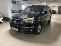 Gebraucht SsangYong Rodius 155 PS (114 kW) 2014 Schwarz Van / Kleinbus