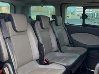 Gebraucht Ford Tourneo 170 PS (125 kW) 2016 Schwarz Van / Kleinbus