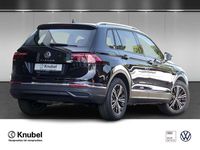 Gebraucht VW Tiguan Active 150 PS (110 kW) 2023 Deep black perleffekt SUV