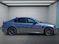 Gebraucht Alfa Romeo Giulia 519 PS (381 kW) 2024 Grau Limousine