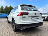 Gebraucht VW Tiguan Allspace 150 PS (110 kW) 2018 Weiß SUV