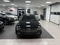 Gebraucht VW Passat Conceptline 200 PS (147 kW) 2021 Deep black perleffekt Kombi