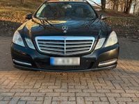 Gebraucht Mercedes E250 204 PS (150 kW) 2011 Schwarz Kombi