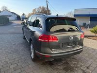 Gebraucht VW Touareg Terrain Tech 262 PS (192 kW) 2011 Schwarz SUV