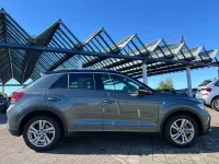 Gebraucht VW T-Roc R-line 150 PS (110 kW) 2025 Grau SUV