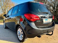 Gebraucht Opel Meriva 140 PS (102 kW) 2012 Braun Van / Kleinbus