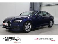 Gebraucht Audi A5 Sportback Ambiente 204 PS (150 kW) 2022 Navarrablau metallic Kleinwagen