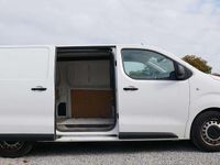 Gebraucht Peugeot Expert 150 PS (110 kW) 2019 Weiß Van