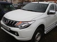 Gebraucht Mitsubishi L200 154 PS (113 kW) 2019 Weiß Abholung