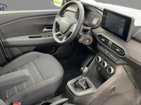 Neu Dacia Sandero Expression 91 PS (66 kW) 2025 Weiss / arktisweiss Kleinwagen