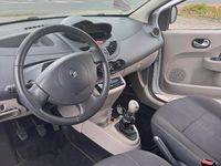 Gebraucht Renault Twingo 2010 Weiß Kleinwagen