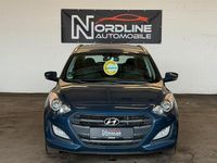 Gebraucht Hyundai i30 Trend 110 PS (80 kW) 2017 Blau Kombi