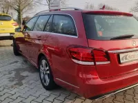Używany Mercedes E250 204 KM (150 kW) 2016 Czerwony Kombi