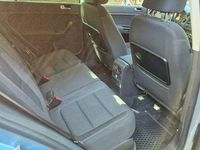 Gebraucht VW Golf VI Team 122 PS (89 kW) 2010 Blau Kleinwagen