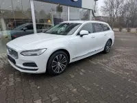 Gebraucht Volvo V90 Core 253 PS (186 kW) 2022 Crystal white Kombi