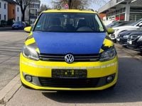 Gebraucht VW Touran Trendline 150 PS (110 kW) 2013 Weiß Van / Kleinbus