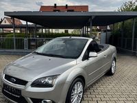 Gebraucht Ford Focus Cabriolet Titanium 145 PS (106 kW) 2007 Grau Cabrio