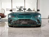 Neu Aston Martin V12 Vantage 725 PS (533 kW) 2025 Grün Cabrio