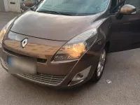 Gebraucht Renault Grand Scénic III 130 PS (95 kW) 2010 Van / Kleinbus