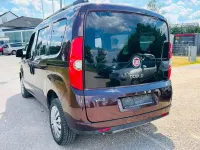 Gebraucht Fiat Doblò 120 PS (88 kW) 2012 Rot Van / Kleinbus